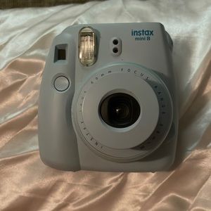 Polaroid instax mini 8